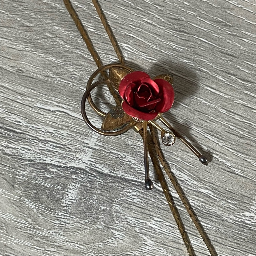 Vintage Gold and Red Floral Slide Necklace